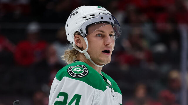 WASHINGTON, DC - JANUARY 07: Roope Hintz #24 of the Dallas Stars looks on against the Washington Capitals during the third period of the game at Capital One Arena on January 7, 2026 in Washington, DC.