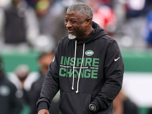 EAST RUTHERFORD, NEW JERSEY - DECEMBER 28: Head Coach Aaron Glen of the New York Jets looks on prior to the game against the New England Patriots at MetLife Stadium on December 28, 2025 in East Rutherford, New Jersey.