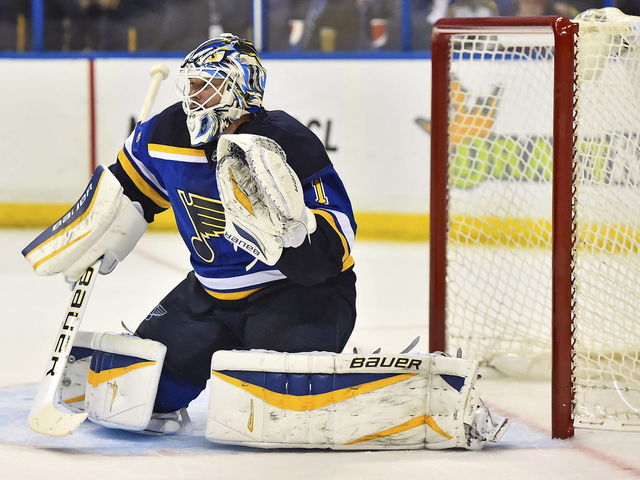 PHOTO: Brian Elliott shares photo of cracked jock on Twitter