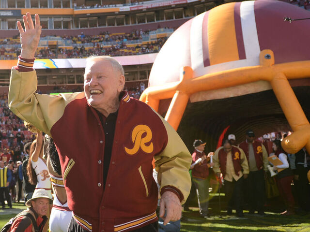 LANDOVER, MD - NOVEMBER 3: Washington Redskins great Sonny Jurgensen is introduced prior to game action against the San Diego Chargers at FedEx field on November 3, 2013 in Landover, MD.