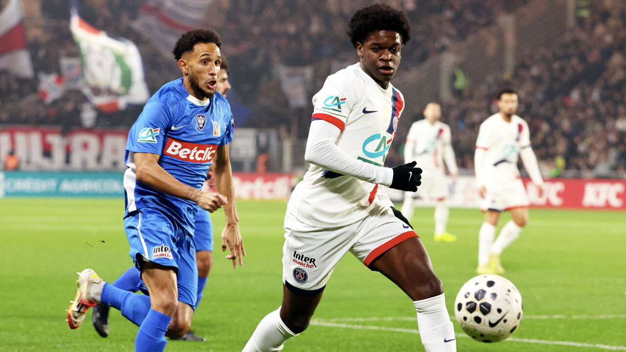NANTES, FRANCE - DECEMBER 20: Quentin Ndjantou of Paris Saint-Germain in action during the French Cup Round of 64 match between Vendée Fontenay Foot and Paris Saint-Germain at Stade de la Beaujoire on December 20, 2025 in Nantes, France.