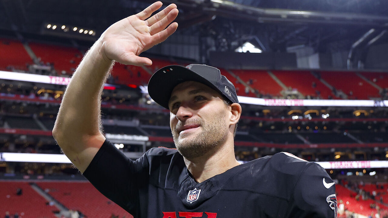 ATLANTA, GEORGIA - JANUARY 4: Kirk Cousins #18 of the Atlanta Falcons reacts following the Falcons 19-17 victory over the New Orleans Saints at Mercedes-Benz Stadium on January 4, 2026 in Atlanta, United States.