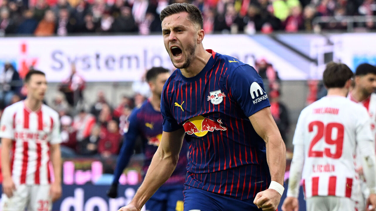 08 February 2026, North Rhine-Westphalia, Cologne: Soccer, Men: Bundesliga, 1. FC Köln - RB Leipzig, Matchday 21, RheinEnergieStadion, Christoph Baumgartner (RB Leipzig) celebrates his goal for 0:1. Photo: Federico Gambarini/dpa - IMPORTANT NOTE: In accordance with the regulations of the DFL German Football League and the DFB German Football Association, it is prohibited to utilize or have utilized photographs taken in the stadium and/or of the match in the form of sequential images and/or video-like photo series.