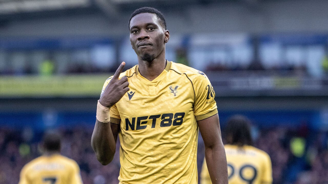 BRIGHTON, ENGLAND - FEBRUARY 8: Ismaila Sarr of Crystal Palace celebrates after scoring a goal during the Premier League match between Brighton & Hove Albion and Crystal Palace at Amex Stadium on February 8, 2026 in Brighton, United Kingdom.