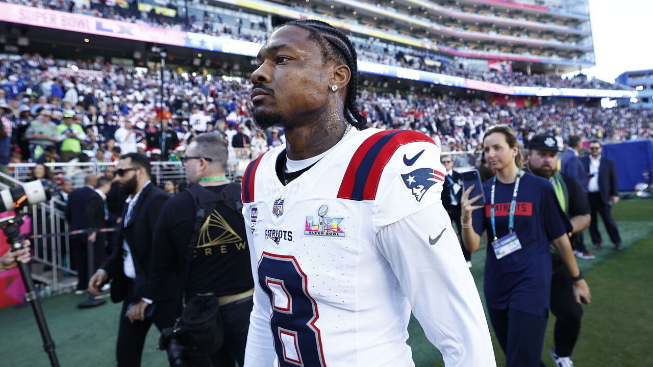 Santa Clara, CA - February 8: New England Patriots wide receiver Stefon Diggs before the game. The New England Patriots and Seattle Seahawks played in Super Bowl LX at Levi's Stadium on February 8, 2026.