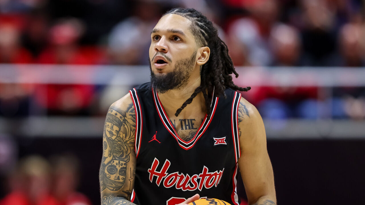 SALT LAKE CITY, UTAH - FEBRUARY 10: Emanuel Sharp #21 of the Houston Cougars look to shoot the ball during the second half of the game between Houston Cougars and Utah Utes at Jon M. Huntsman Center on February 10, 2026 in Salt Lake City, Utah.