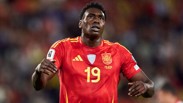 VALLADOLID, SPAIN - OCTOBER 14: Samu Aghehowa of Spain reacts during the FIFA World Cup 2026 qualifier match between Spain and Bulgaria at Jose Zorrilla on October 14, 2025 in Valladolid, Spain.