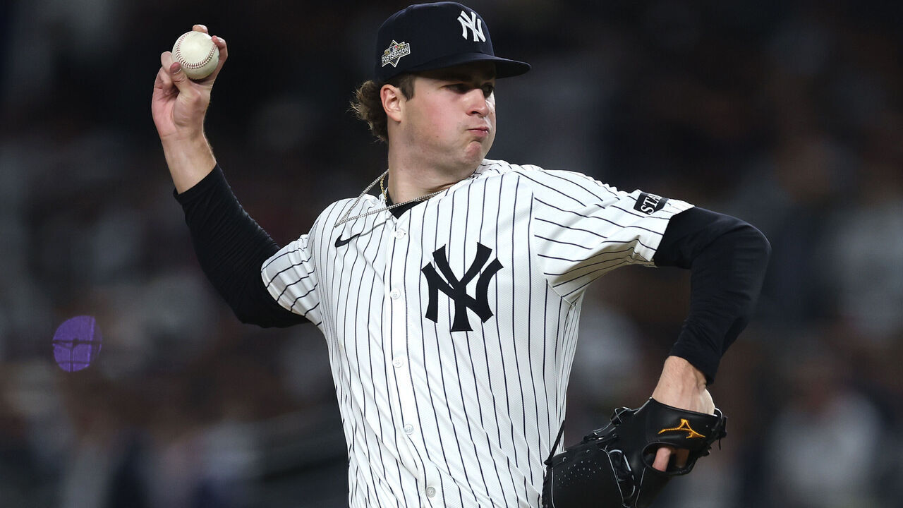 NEW YORK, NEW YORK - OCTOBER 08: Cam Schlittler #31 of the New York Yankees pitches against the Toronto Blue Jays during game four of the American League Division Series at Yankee Stadium on October 08, 2025 in New York City.