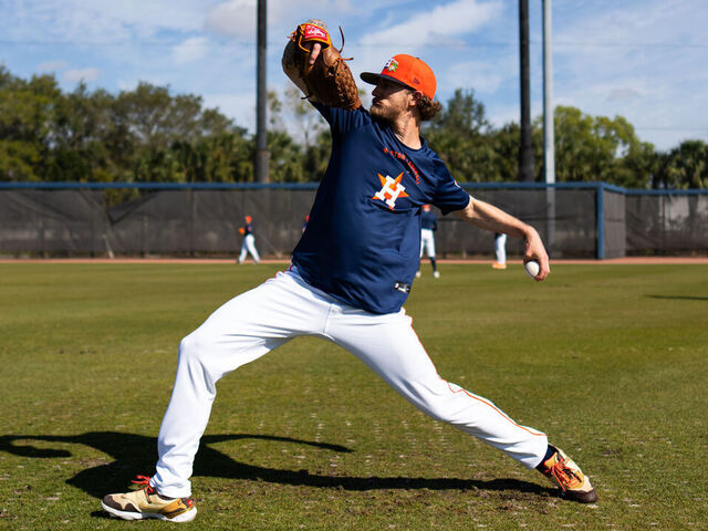 WEST PALM BEACH, FLORIDA - FEBRUARY 11: Josh Hader #71 of the Houston Astros throws during spring training workouts at CACTI Park of the Palm Beaches on February 11, 2026 in West Palm Beach, Florida.