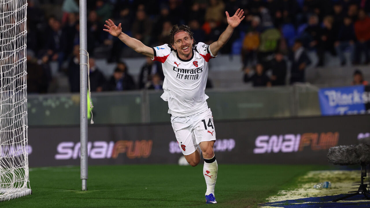 PISA, ITALY - FEBRUARY 13: Luka Modric of AC Milan celebrates after scoring the goal during the Serie A match between Pisa SC and AC Milan at Arena Garibaldi on February 13, 2026 in Pisa, Italy.
