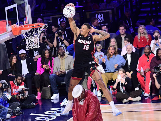 LOS ANGELES, CA - FEBRUARY 14: Keshad Johnson #16 of the Miami Heat dunks the ball during the AT&T Slam Dunk Contest as part of the 2026 NBA All-Star Weekend on February 14, 2026 at Intuit Dome in Inglewood, California. NOTE TO USER: User expressly acknowledges and agrees that, by downloading and/or using this Photograph, user is consenting to the terms and conditions of the Getty Images License Agreement. Mandatory Copyright Notice: Copyright 2026 NBAE