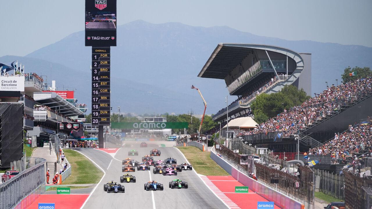 A general view of the start of the F2 race at the Circuit de Barcelona-Catalunya, Spain. Picture date: Saturday May 31, 2025.