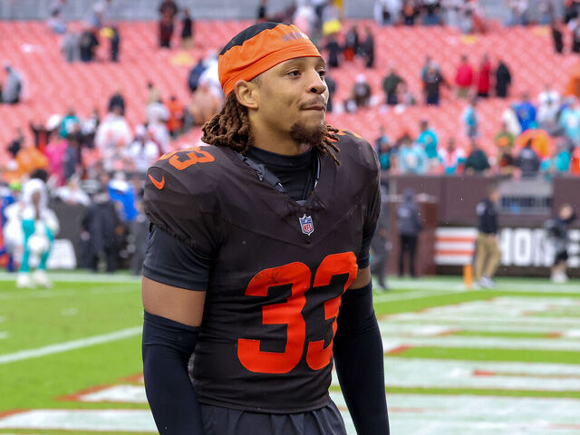 CLEVELAND, OH - OCTOBER 19: Cleveland Browns safety Ronnie Hickman (33) leaves the field following the National Football League game between the Miami Dolphins and Cleveland Browns on October 19, 2025, at Huntington Bank Field in Cleveland, OH.