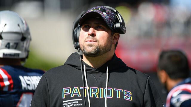 FOXBOROUGH, MA - SEPTEMBER 28: New England Patriots Inside Linebackers Coach Zak Kuhr looks on before the NFL game between the Carolina Panthers and the New England Patriots on September 28, 2025, at Gillette Stadium in Foxborough, MA.