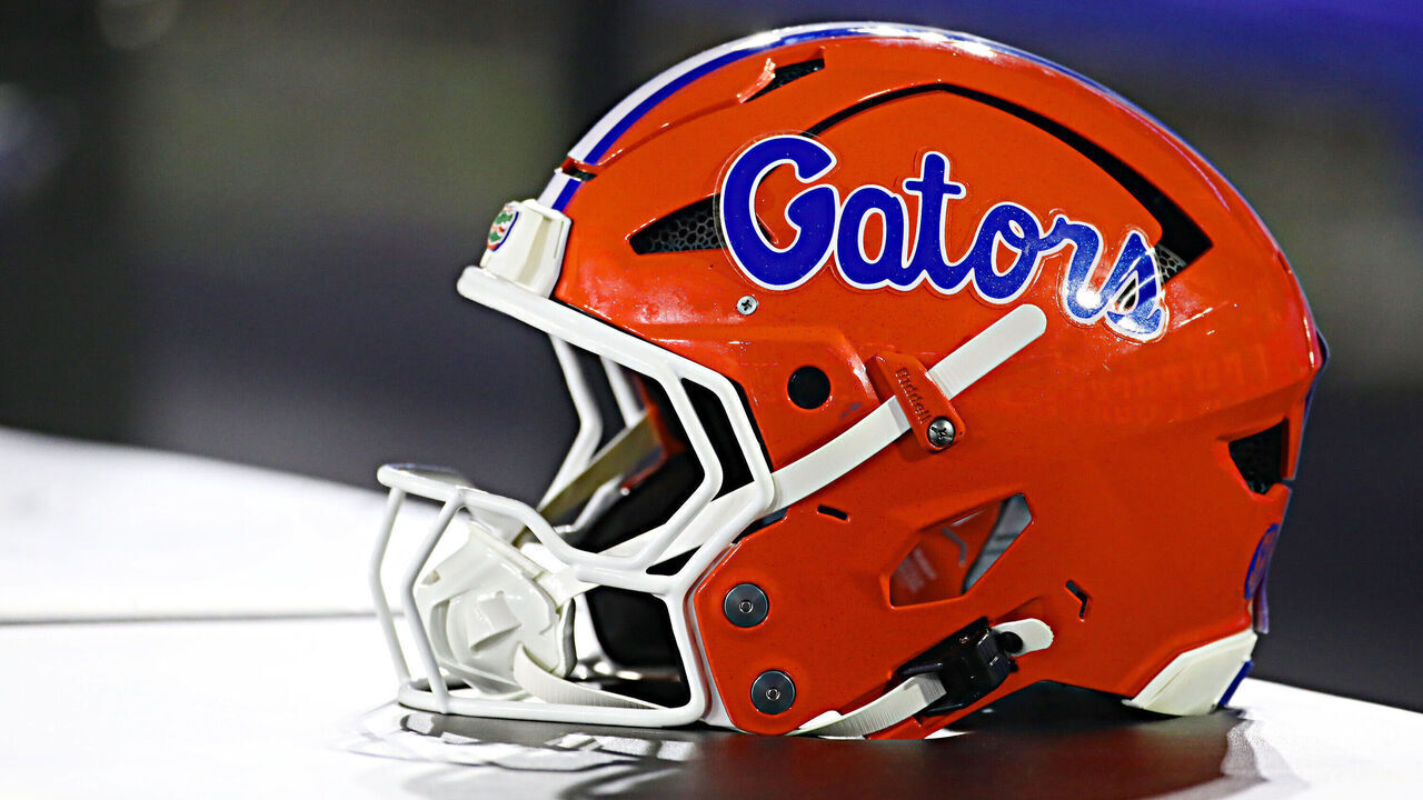 LEXINGTON, KY - NOVEMBER 08: A Florida Gators helmet rests on the bench during a game between the Florida Gators and the Kentucky Wildcats on November 8, 2025, at Kroger Field in Lexington, KY.