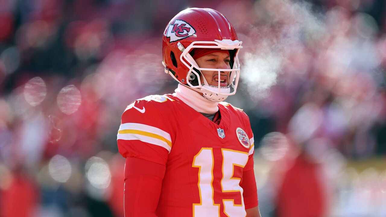 KANSAS CITY, MISSOURI - DECEMBER 14: Patrick Mahomes #15 of the Kansas City Chiefs warms up prior to the game against the Los Angeles Chargers at Arrowhead Stadium on December 14, 2025 in Kansas City, Missouri.