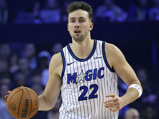 LONDON, ENG - JANUARY 18: Franz Wagner #22 of the Orlando Magic dribbles the ball during the game against the Memphis Grizzlies as part of the 2026 NBA London Game on January 18, 2026 at The 02 Arena in London, England. Mandatory Copyright Notice: Copyright 2026 NBAE