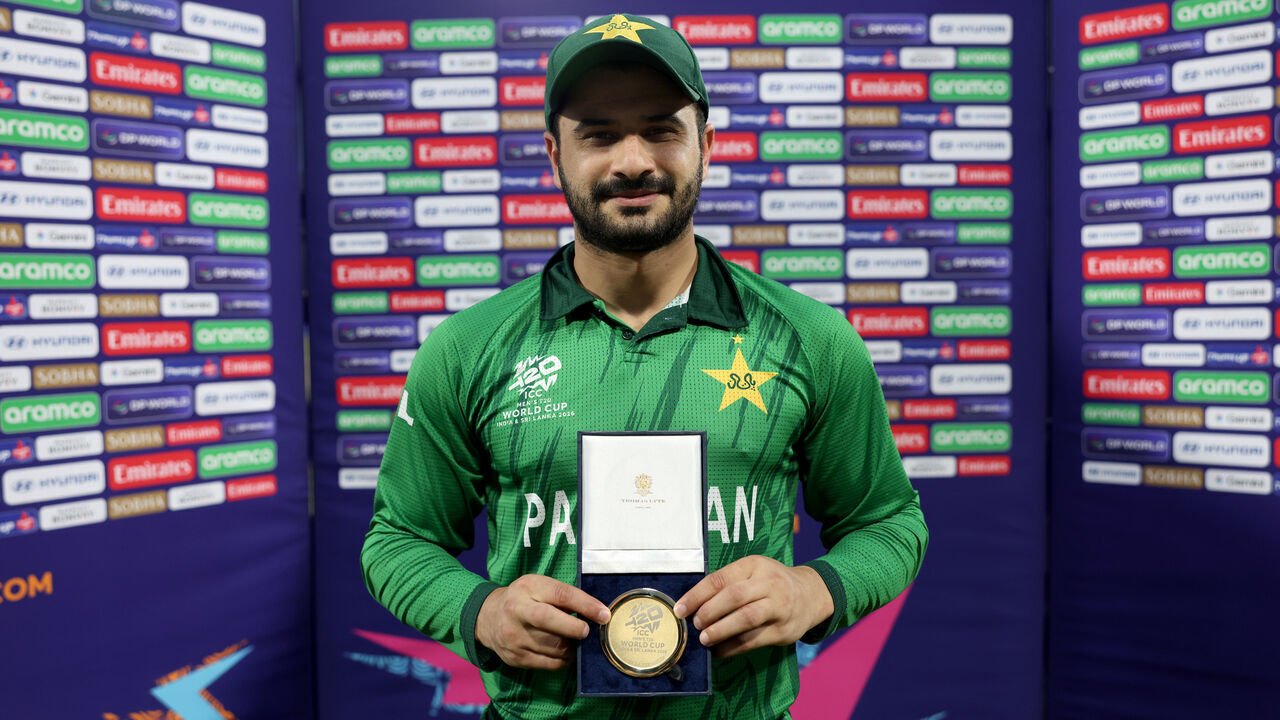 COLOMBO, SRI LANKA - FEBRUARY 18: Sahibzada Farhan of Pakistan poses after being presented with the Player of the Match award by Former cricketer and commentator Wasim Akram following the ICC Men's T20 World Cup India & Sri Lanka 2026 match between Pakistan and Namibia at Sinhalese Sports Club on February 18, 2026 in Colombo, Sri Lanka.