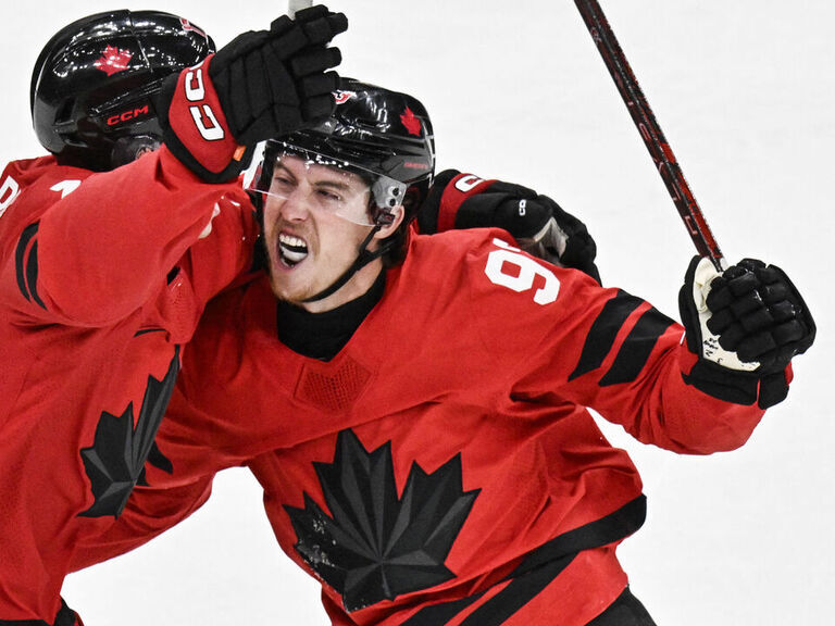 Marner's dazzling OT winner sends Canada past Czechia