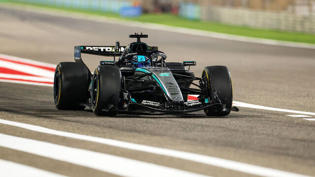 BAHRAIN, BAHRAIN - FEBRUARY 18: George Russell of Great Britain driving the (63) Mercedes AMG Petronas F1 Team W17 on track during day one of F1 Testing at Bahrain International Circuit on February 18, 2026 in Bahrain, Bahrain.