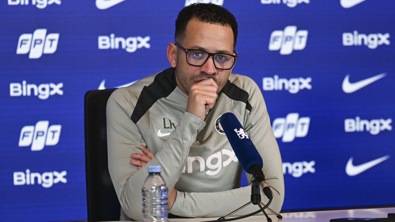 COBHAM, ENGLAND - FEBRUARY 19: Head Coach Liam Rosenior of Chelsea during a press conference at Chelsea Training Ground on February 19, 2026 in Cobham, England.