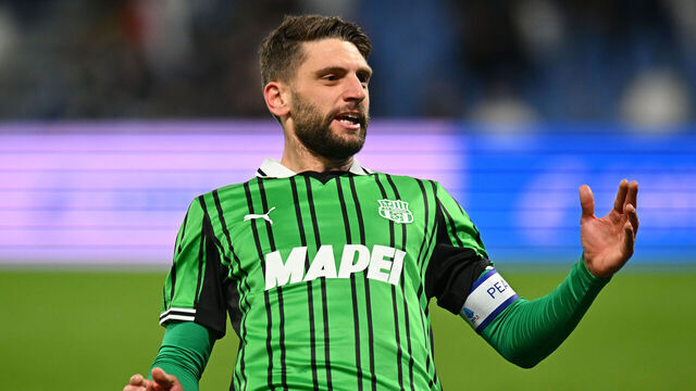 SASSUOLO, ITALY - FEBRUARY 20: Domenico Berardi of US Sassuolo celebrates after scoring his team's third goal during the Serie A match between US Sassuolo Calcio and Hellas Verona FC at Mapei Stadium Citta del Tricolore on February 20, 2026 in Sassuolo, Italy.