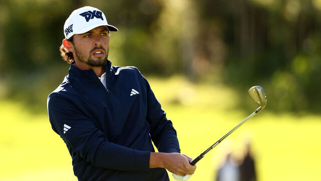 PACIFIC PALISADES, CALIFORNIA - FEBRUARY 20: Marco Penge of England plays a shot on the 18th hole during the second round of The Genesis Invitational 2026 at Riviera Country Club on February 20, 2026 in Pacific Palisades, California.