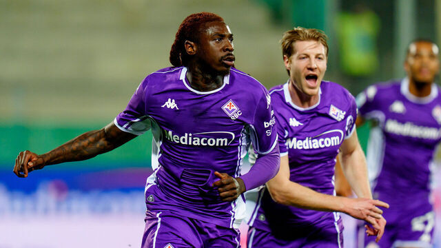 Moise Kean of ACF Fiorentina celebrates after scoring first goal during the serie Serie A Enilive match between ACF Fiorentina and Pisa SC at Stadio Artemio Franchi on February 23, 2026 in Florence, Italy