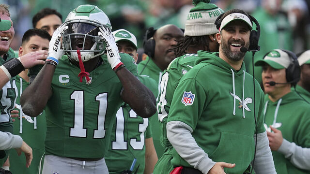 PHILADELPHIA, PENNSYLVANIA - DECEMBER 29: A.J. Brown #11 of the Philadelphia Eagles and head coach Nick Sirianni react against the Dallas Cowboys at Lincoln Financial Field on December 29, 2024 in Philadelphia, Pennsylvania.