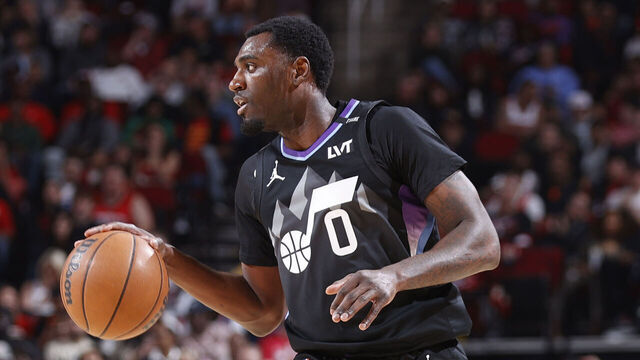 HOUSTON, TX - FEBRUARY 23: Vince Williams Jr. #0 of the Utah Jazz dribbles the ball during the game against the Houston Rockets on February 23, 2026 at the Toyota Center in Houston, Texas. Mandatory Copyright Notice: Copyright 2026 NBAE