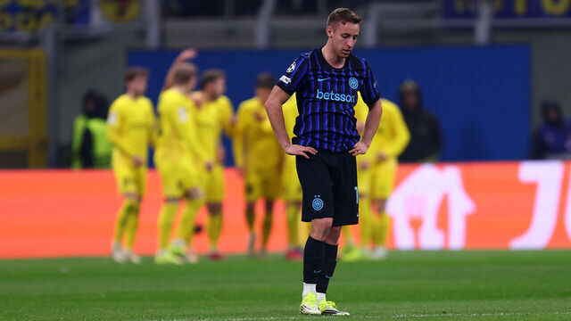 Milan, Italy - February 24: Davide Frattesi of Fc Internazionale looks dejected during the UEFA Champions League 2025/26 League Knockout Play-off Second Leg match between FC Internazionale Milano and FK Bodo/Glimt at Stadio San Siro on February 24, 2026 in Milan, Italy.