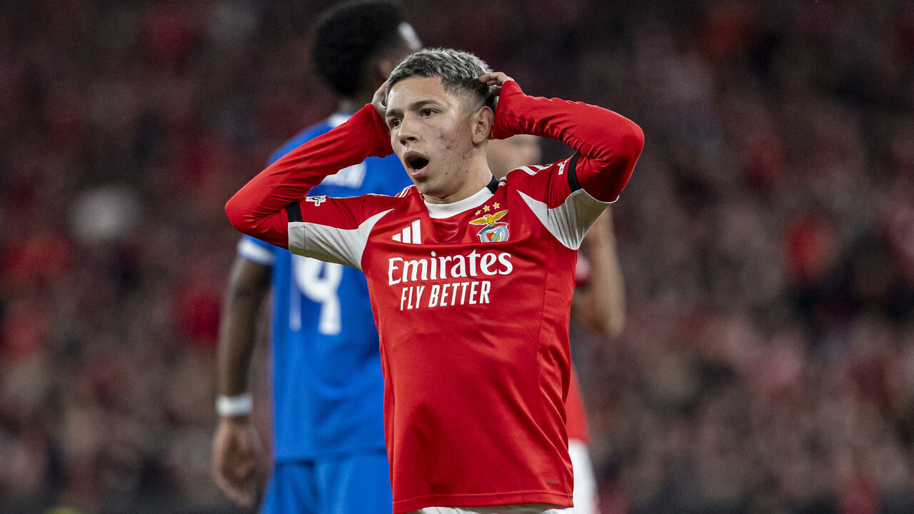 LISBON, PORTUGAL - FEBRUARY 17: Gianluca Prestianni of SL Benfica reacts during the UEFA Champions League 2025/26 League Knockout Play-off First Leg match between SL Benfica and Real Madrid C.F. at Estadio do SL Benfica on February 17, 2026 in Lisbon, Portugal.
