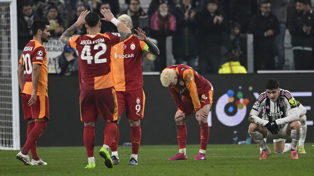TURIN, ITALY - FEBRUARY 25: Galatasaray players celebrate after winning on aggregate in the UEFA Champions League 2025/26 League Knockout Play-off Second Leg match between Juventus and Galatasaray A.S. at Juventus Stadium on February 25, 2026 in Turin, Italy.