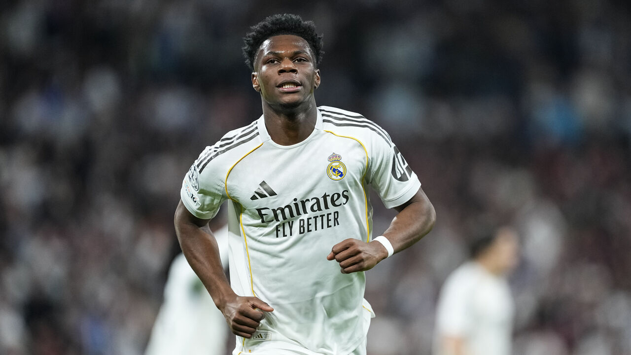 MADRID, SPAIN - FEBRUARY 25: Aurelien Tchouameni of Real Madrid CF celebrates a goal during the UEFA Champions League 2025/26 KO play-offs Second Leg match between Real Madrid and SL Benfica at Bernabeu stadium on February 25, 2026, in Madrid, Spain.