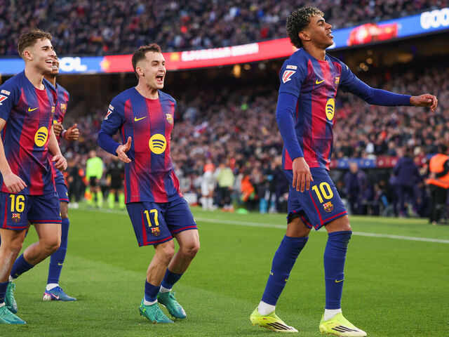 BARCELONA, SPAIN - FEBRUARY 07: Lamine Yamal of FC Barcelona celebrates scoring his team's second goal during the LaLiga EA Sports match between FC Barcelona and RCD Mallorca at Spotify Camp Nou on February 07, 2026 in Barcelona, Spain.
