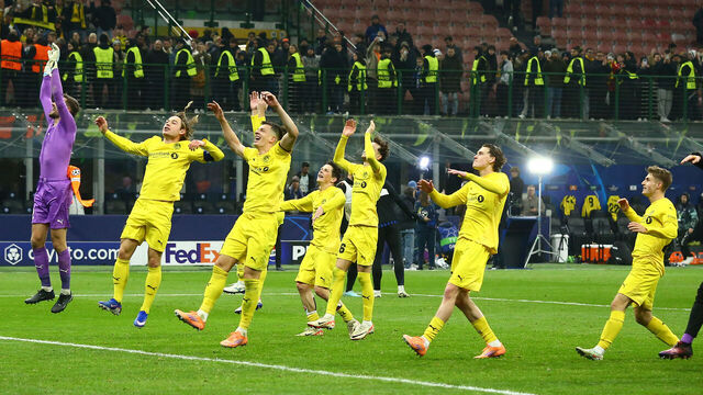 MILAN, ITALY - FEBRUARY 24: Players of FK Bodo/Glimt celebrate their victory after the UEFA Champions League 2025/26 League Knockout Play-off Second Leg match between FC Internazionale Milano and FK Bodo/Glimt at Stadio San Siro on February 24, 2026 in Milan, Italy.
