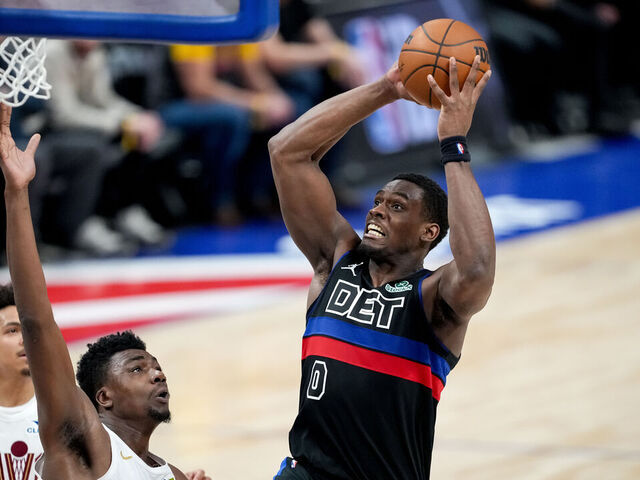 DETROIT, MICHIGAN - FEBRUARY 27: Jalen Duren #0 of the Detroit Pistons shoots the ball against Thomas Bryant #3 of the Cleveland Cavaliers during the fourth quarter at Little Caesars Arena on February 27, 2026 in Detroit, Michigan.