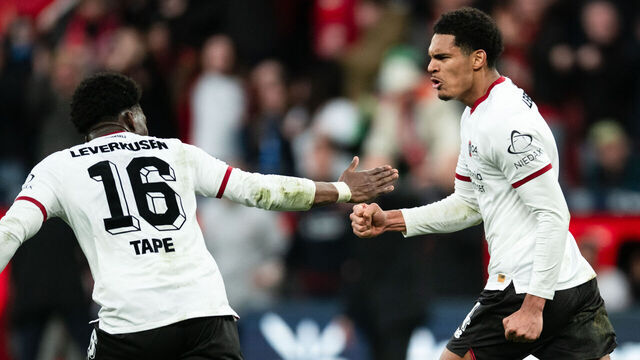 28 February 2026, North Rhine-Westphalia, Leverkusen: Soccer, Men: Bundesliga, Bayer Leverkusen - FSV Mainz 05, Matchday 24, BayArena. Jarell Quansah (r, Bayer Leverkusen) celebrates with Axel Tape (Bayer Leverkusen) after his goal to equalize 1:1. Photo: Marius Becker/dpa - IMPORTANT NOTE: In accordance with the regulations of the DFL German Football League and the DFB German Football Association, it is prohibited to utilize or have utilized photographs taken in the stadium and/or of the match in the form of sequential images and/or video-like photo series.