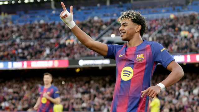 BARCELONA, SPAIN - FEBRUARY 28: Lamine Yamal of FC Barcelona celebrates 3-1 during the LaLiga EA Sports match between FC Barcelona v Villarreal at the Camp Nou on February 28, 2026 in Barcelona Spain