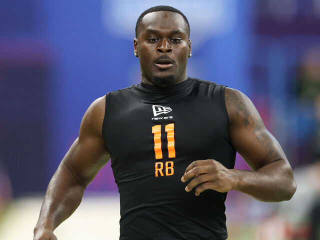 INDIANAPOLIS, INDIANA - FEBRUARY 28: Jeremiyah Love of the Notre Dame Fighting Irish during the 2026 NFL Scouting Combine at Lucas Oil Stadium on February 28, 2026 in Indianapolis, Indiana.