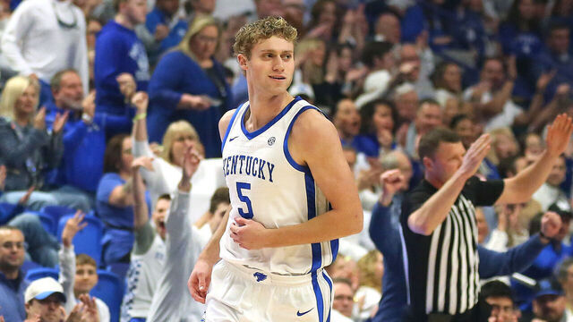 LEXINGTON, KY - FEBRUARY 28: Guard Collin Chandler (5) of the Kentucky Wildcats in a game between the Vanderbilt Commodores and the Kentucky Wildcats on February 28, 2026, at Rupp Arena in Lexington, KY.
