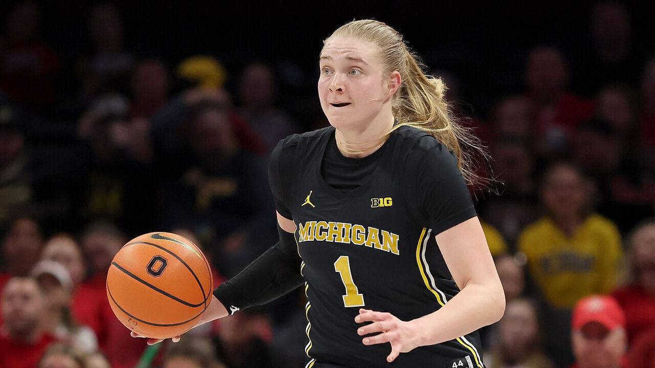 COLUMBUS, OHIO - FEBRUARY 25: Olivia Olson #1 of the Michigan Wolverines controls the ball during the game against the Ohio State Buckeyes at Value City Arena on February 25, 2026 in Columbus, Ohio. Michigan defeated Ohio State 88-86 in overtime.