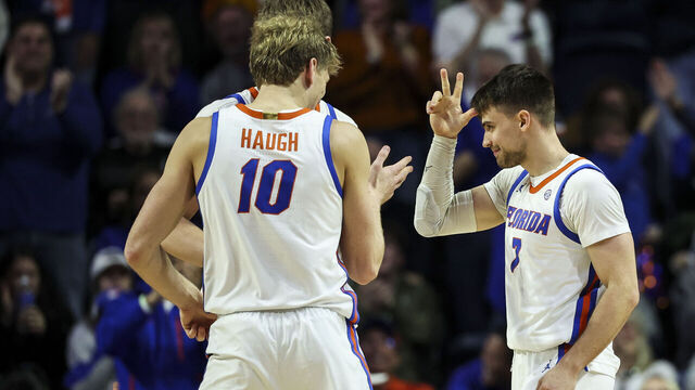 GAINESVILLE, FLORIDA - JANUARY 20: Urban Klavzar #7 of the Florida Gators celebrates after making a three point basket during the second half of a game against the LSU Tigers at the Stephen C. O'Connell Center on January 20, 2026 in Gainesville, Florida.