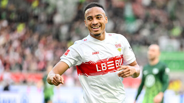 01 March 2026, Baden-Württemberg, Stuttgart: Soccer: Bundesliga, VfB Stuttgart - VfL Wolfsburg, Matchday 24, MHPArena. Jamie Leweling (VfB Stuttgart) celebrates after scoring to make it 2-0. Photo: Harry Langer/dpa - IMPORTANT NOTE: In accordance with the regulations of the DFL German Football League and the DFB German Football Association, it is prohibited to utilize or have utilized photographs taken in the stadium and/or of the match in the form of sequential images and/or video-like photo series.