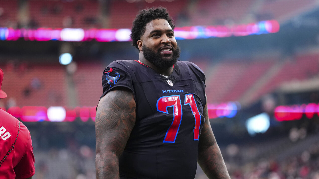 HOUSTON, TX - JANUARY 04: Tytus Howard #71 of the Houston Texans exits the field after an NFL football game against the Indianapolis Colts at NRG Stadium on January 4, 2026 in Houston, Texas.