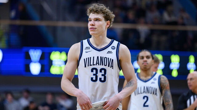 VILLANOVA, PA - FEBRUARY 25: Villanova Wildcats forward Matt Hodge (33) looks at the scoreboard during the men's college basketball game between the Butler Bulldogs and Villanova Wildcats on February 25, 2026, at Finneran Pavilion in Villanova, PA.