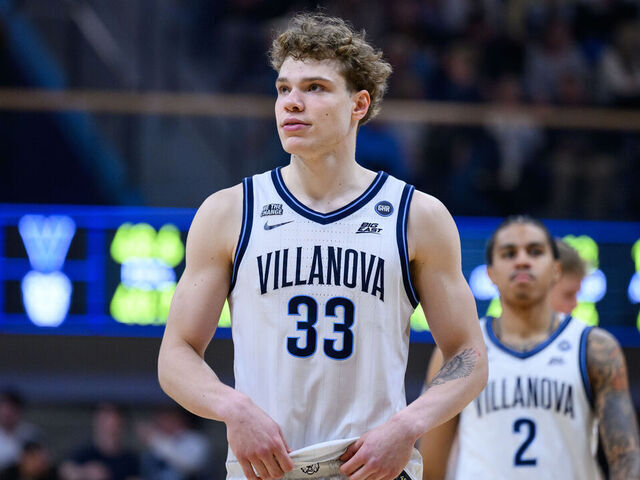 VILLANOVA, PA - FEBRUARY 25: Villanova Wildcats forward Matt Hodge (33) looks at the scoreboard during the men's college basketball game between the Butler Bulldogs and Villanova Wildcats on February 25, 2026, at Finneran Pavilion in Villanova, PA.