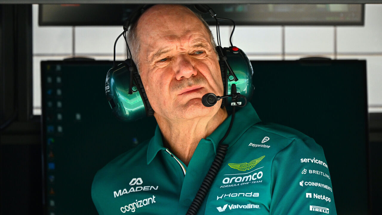 BAHRAIN, BAHRAIN - FEBRUARY 19: Adrian Newey, Team Principal of Aston Martin F1 Team looks on during day two of F1 Testing at Bahrain International Circuit on February 19, 2026 in Bahrain, Bahrain.