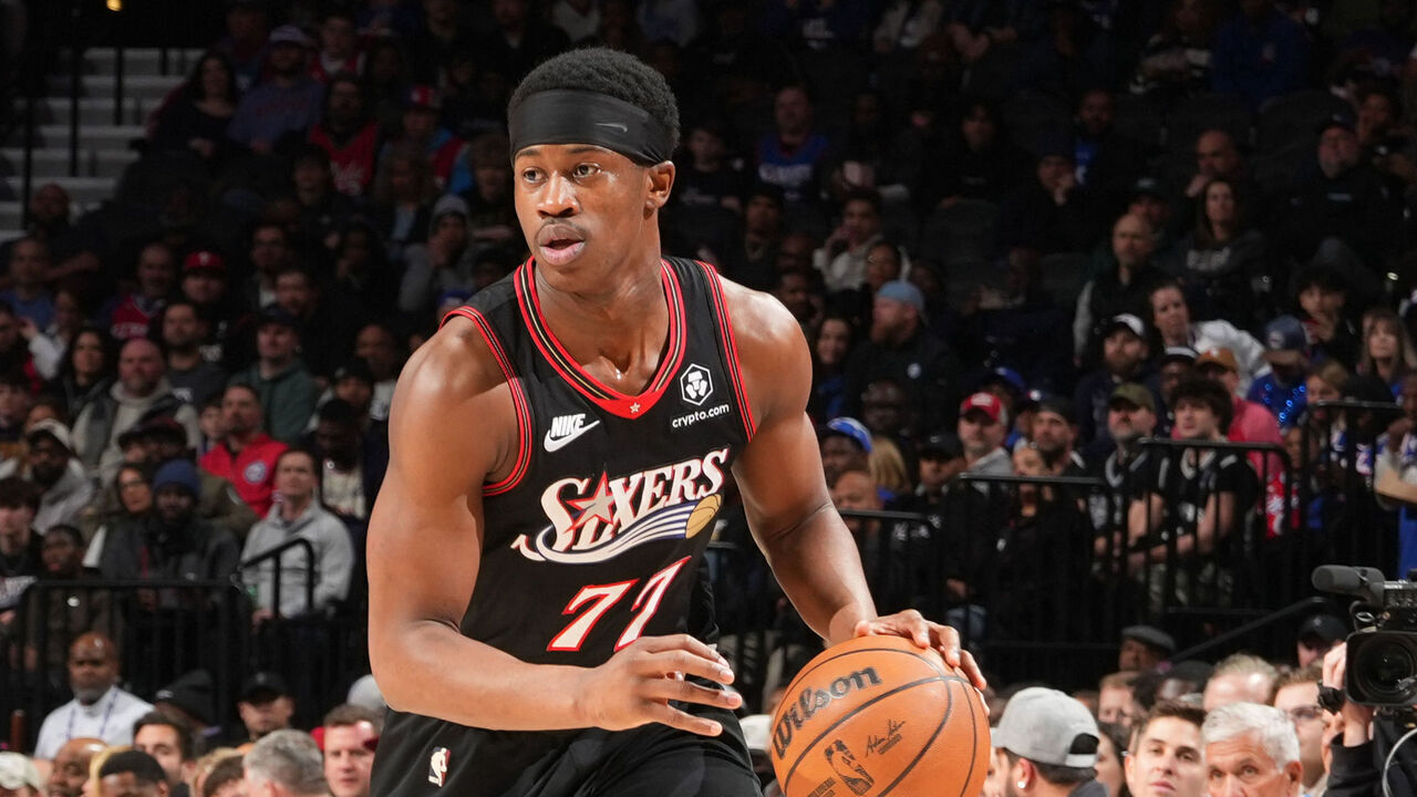 PHILADELPHIA, PA - MARCH 3: VJ Edgecombe #77 of the Philadelphia 76ers dribbles the ball during the game against the San Antonio Spurs on March 3, 2026 at the Wells Fargo Center in Philadelphia, Pennsylvania NOTE TO USER: User expressly acknowledges and agrees that, by downloading and/or using this Photograph, user is consenting to the terms and conditions of the Getty Images License Agreement. Mandatory Copyright Notice: Copyright 2026 NBAE