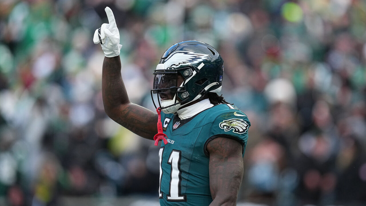 PHILADELPHIA, PENNSYLVANIA - DECEMBER 14: A.J. Brown #11 of the Philadelphia Eagles celebrates a touchdown against the Las Vegas Raiders during the third quarter at Lincoln Financial Field on December 14, 2025 in Philadelphia, Pennsylvania.